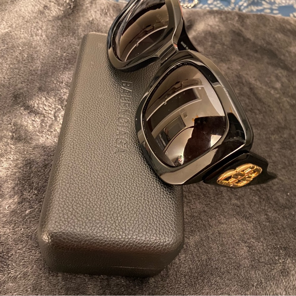 Balenciaga glasses black